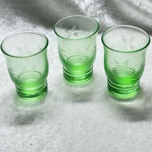 Green Glass Shot Glass Set